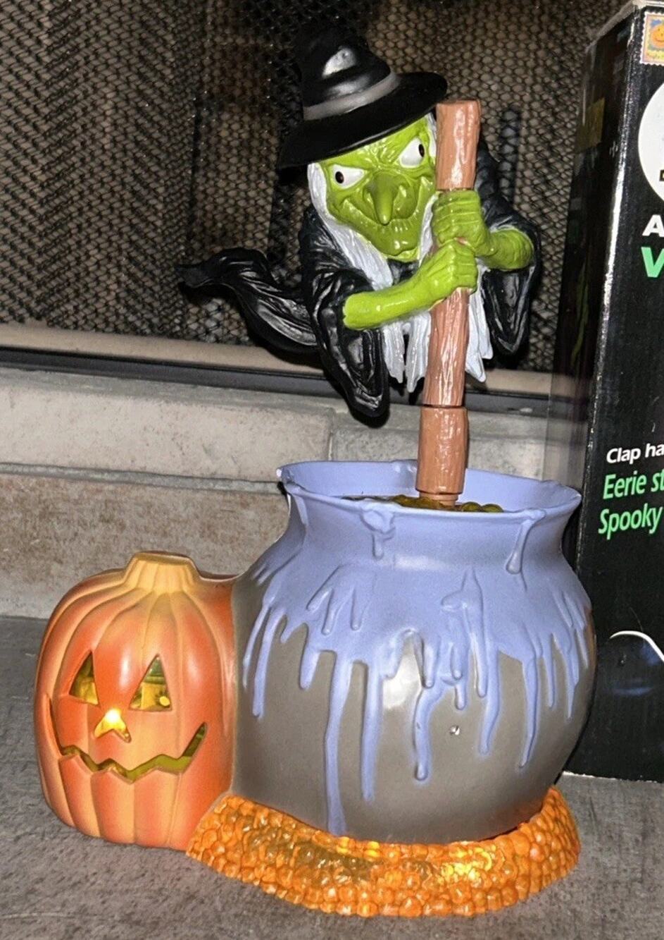 1997 TrendMasters Hallowscream Animated Witch Clap Sensor